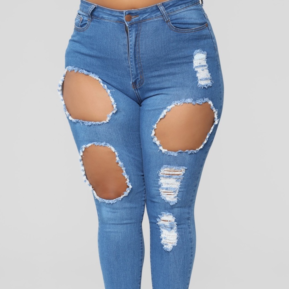Fashion Nova Distressed Skinny Jean